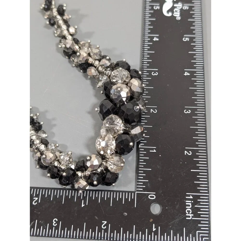 Simply Vera Wang Black Gray Faceted Glass Bead Cluster Statement Neckalce Goth‎